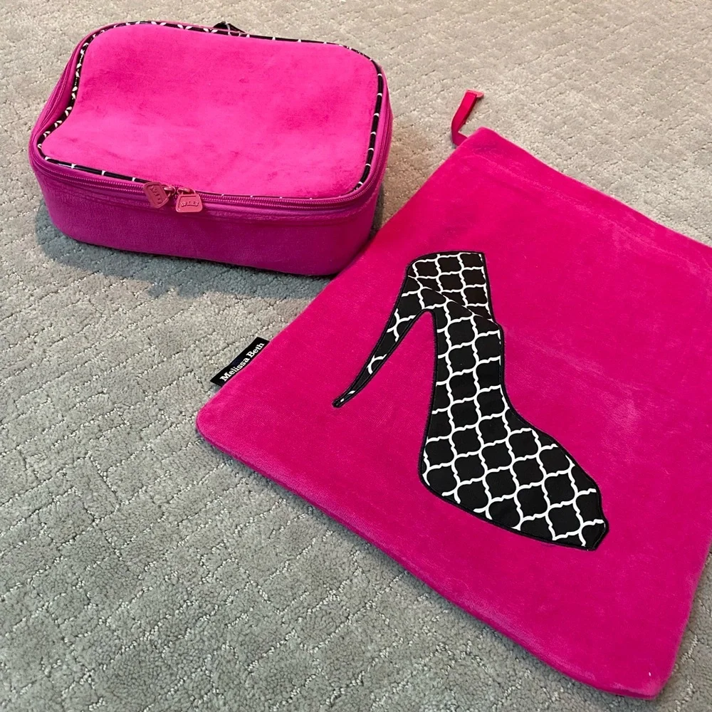 NEW Hot Pink, Black & White Velour Travel Laundry / Shoe & Cosmetics Makeup Bags